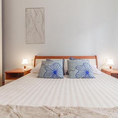 Apartament Relax Family House Al Mare Isola Rossa Zewnętrze zdjęcie