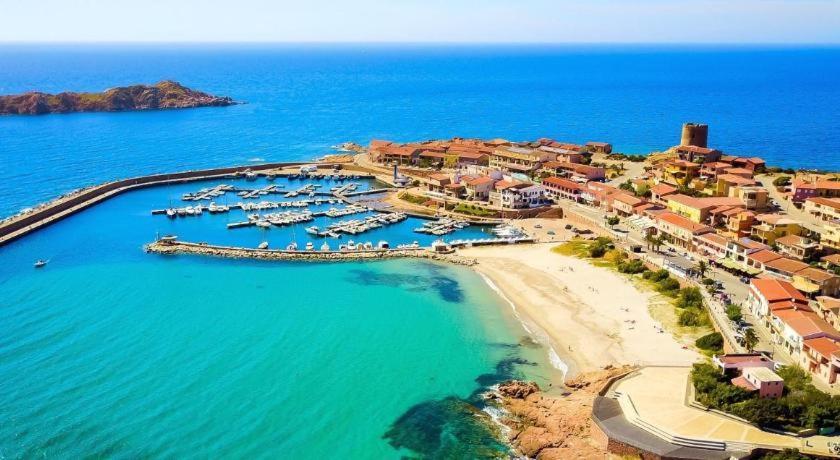 Apartament Relax Family House Al Mare Isola Rossa Zewnętrze zdjęcie