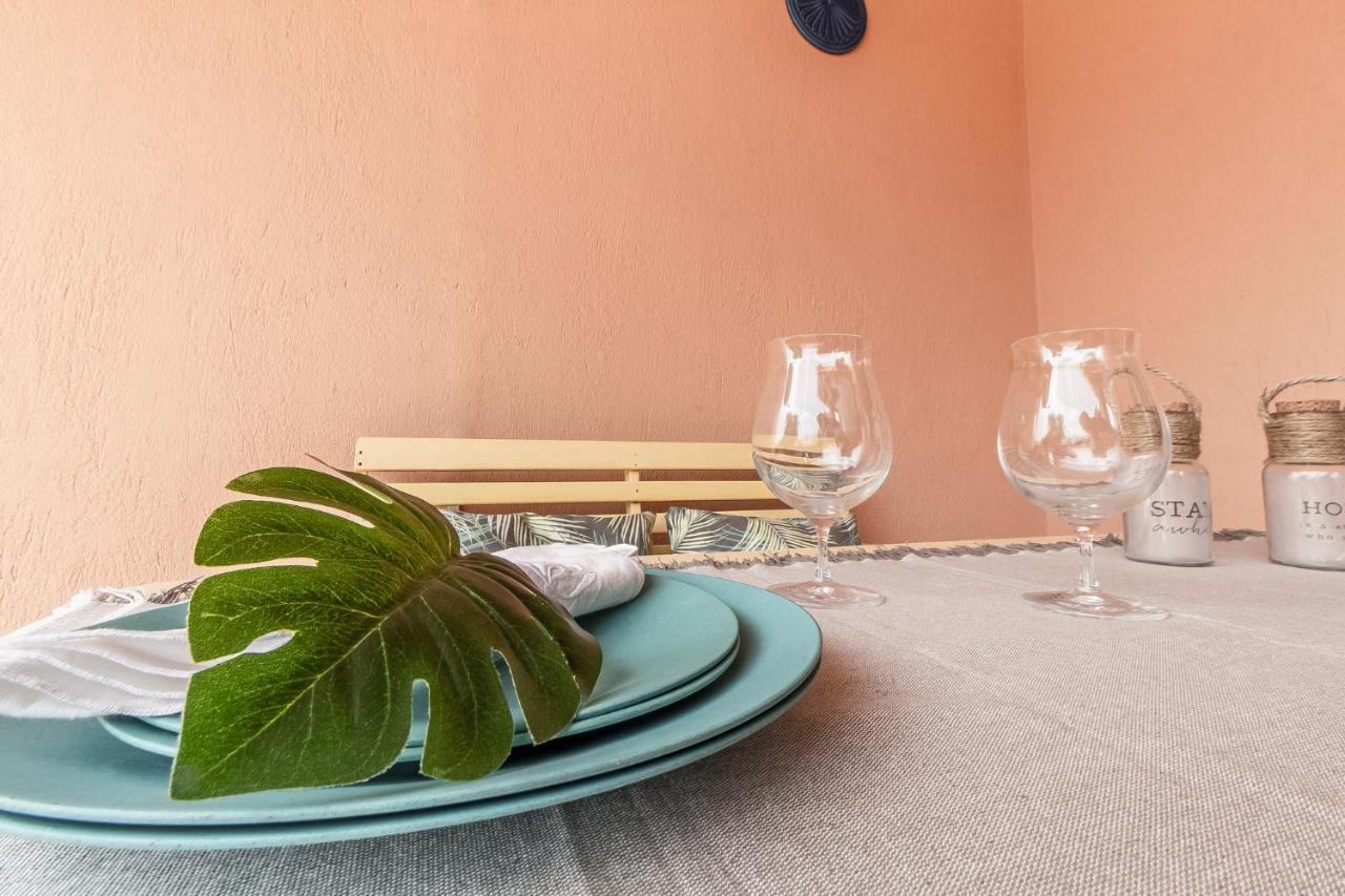 Apartament Relax Family House Al Mare Isola Rossa Zewnętrze zdjęcie