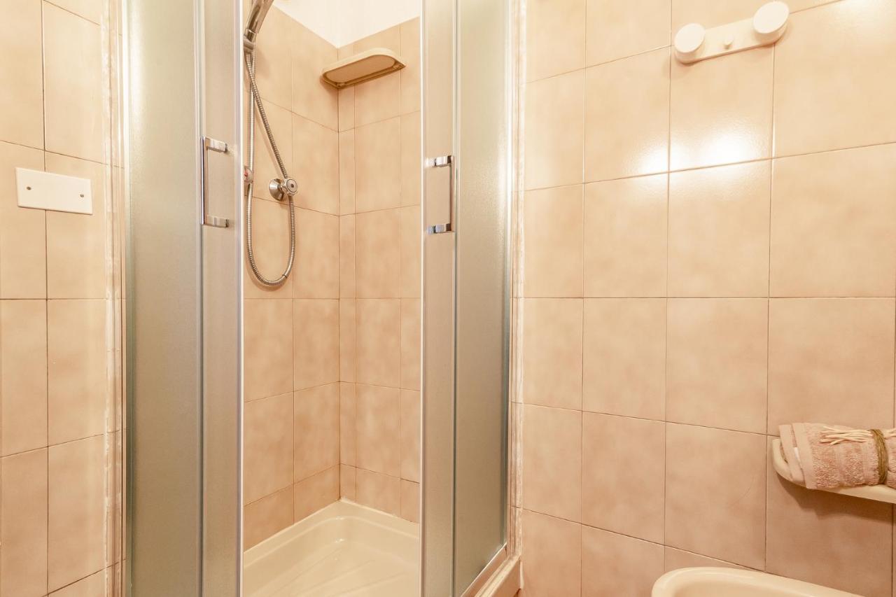 Apartament Relax Family House Al Mare Isola Rossa Zewnętrze zdjęcie