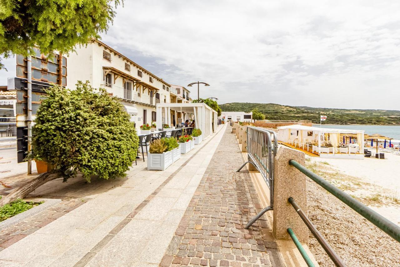 Apartament Relax Family House Al Mare Isola Rossa Zewnętrze zdjęcie