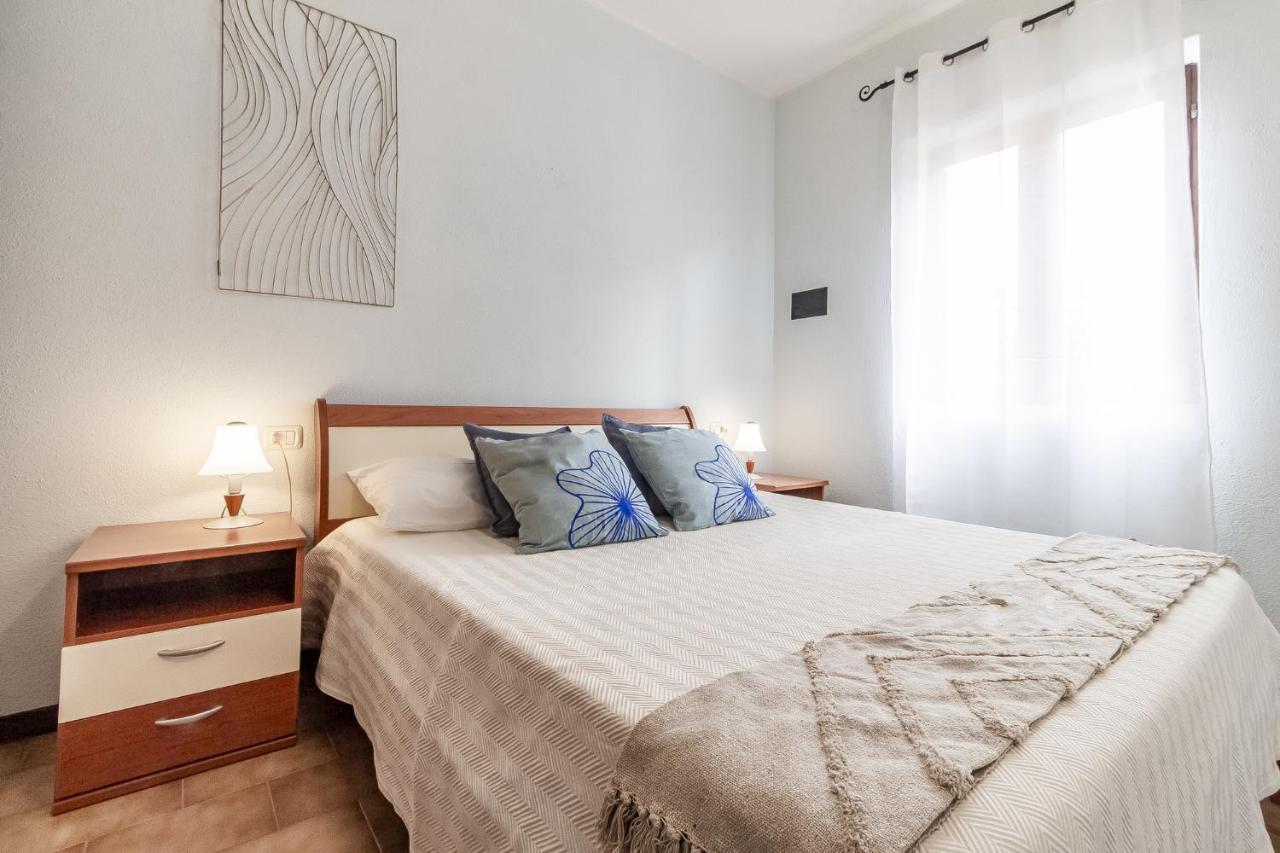 Apartament Relax Family House Al Mare Isola Rossa Zewnętrze zdjęcie