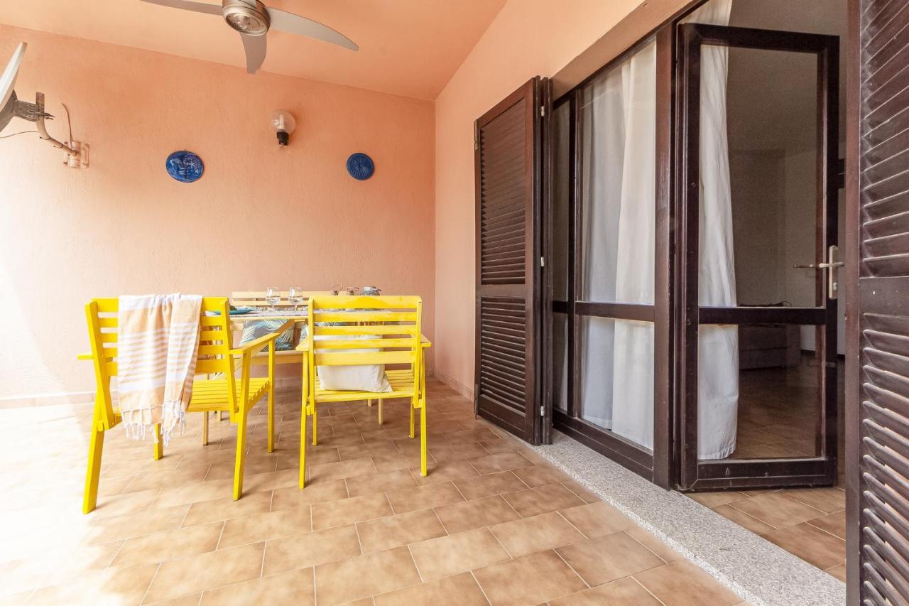 Apartament Relax Family House Al Mare Isola Rossa Zewnętrze zdjęcie