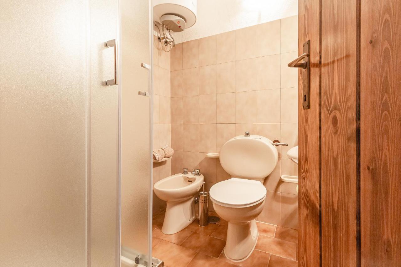 Apartament Relax Family House Al Mare Isola Rossa Zewnętrze zdjęcie